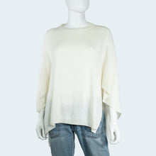 ROUND NECK PONCHO-1