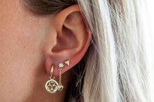 Oorbellen Piramide 3D Goudkleur JE001G